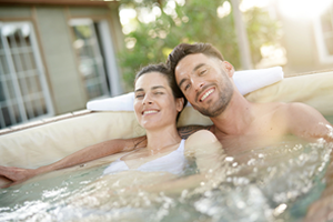 CLeaning your hot tub maintenance 